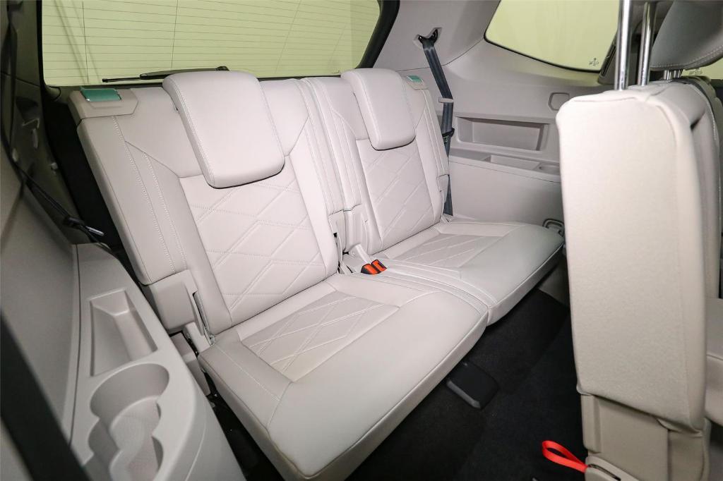 new 2026 Volkswagen Atlas car, priced at $40,845