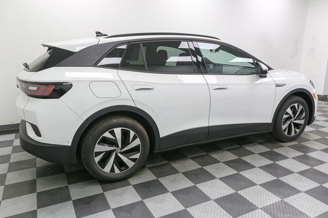 new 2025 Volkswagen ID.4 car, priced at $40,804