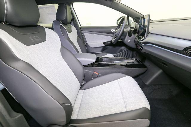 new 2025 Volkswagen ID.4 car, priced at $40,804