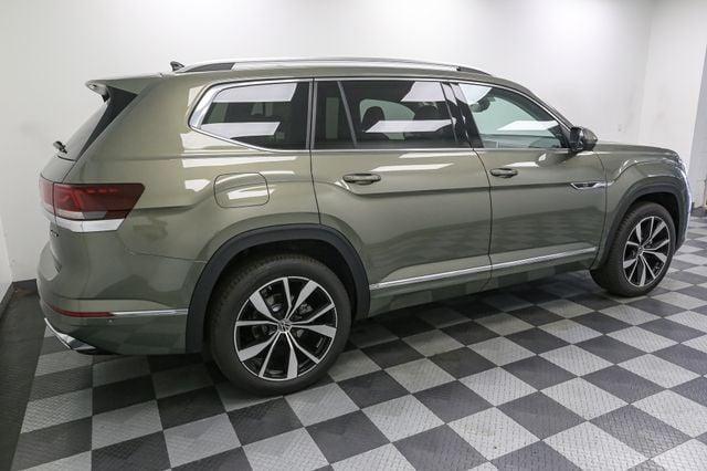 new 2025 Volkswagen Atlas car, priced at $50,661