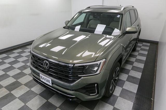 new 2025 Volkswagen Atlas car, priced at $50,661