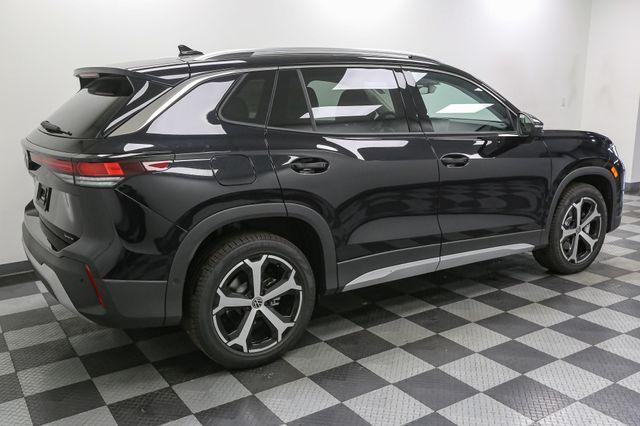 new 2025 Volkswagen Tiguan car, priced at $35,043
