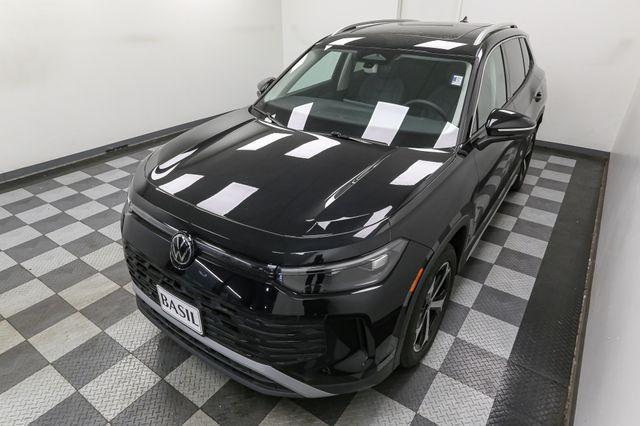 new 2025 Volkswagen Tiguan car, priced at $35,043