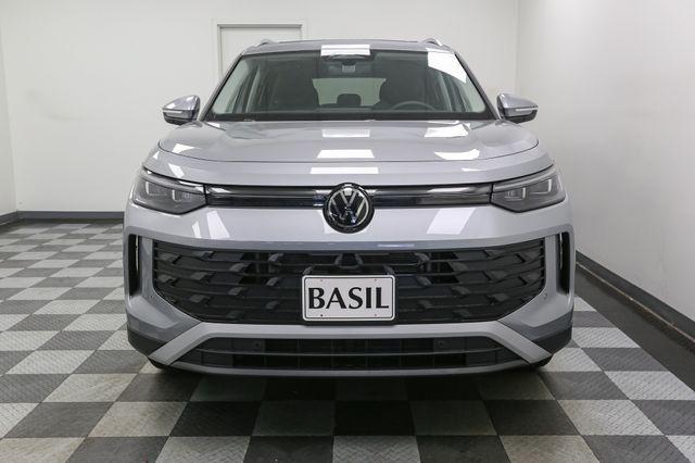 new 2025 Volkswagen Tiguan car, priced at $35,479