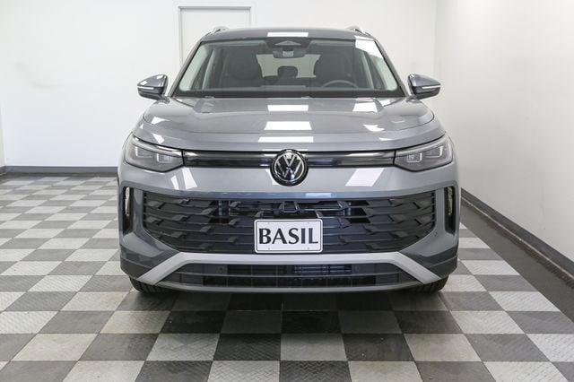 new 2025 Volkswagen Tiguan car, priced at $34,243
