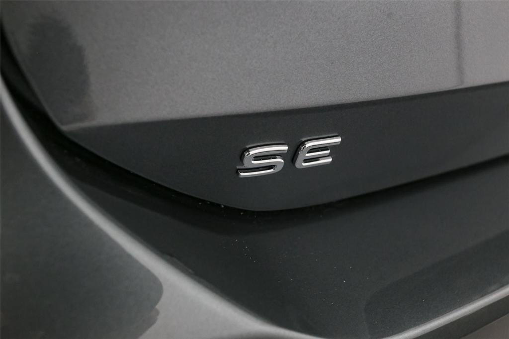 new 2025 Volkswagen Tiguan car, priced at $33,261