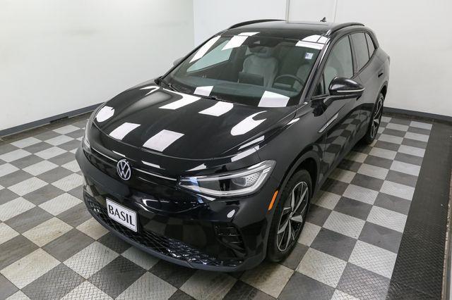 new 2025 Volkswagen ID.4 car, priced at $51,261