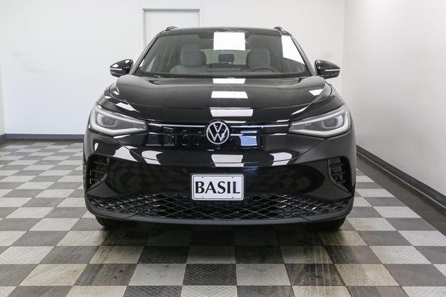 new 2025 Volkswagen ID.4 car, priced at $51,261