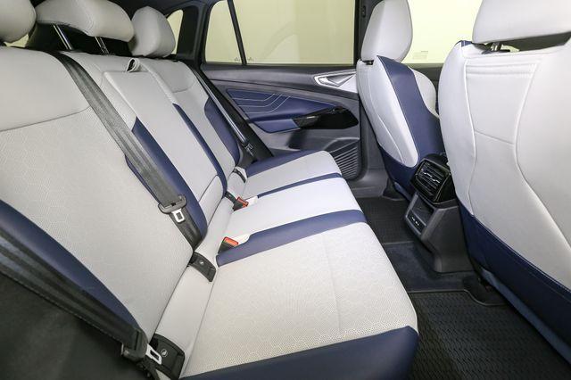 new 2025 Volkswagen ID.4 car, priced at $50,012