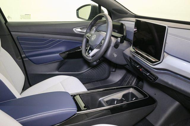 new 2025 Volkswagen ID.4 car, priced at $51,261