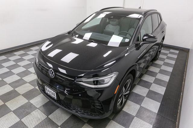 new 2025 Volkswagen ID.4 car, priced at $50,012