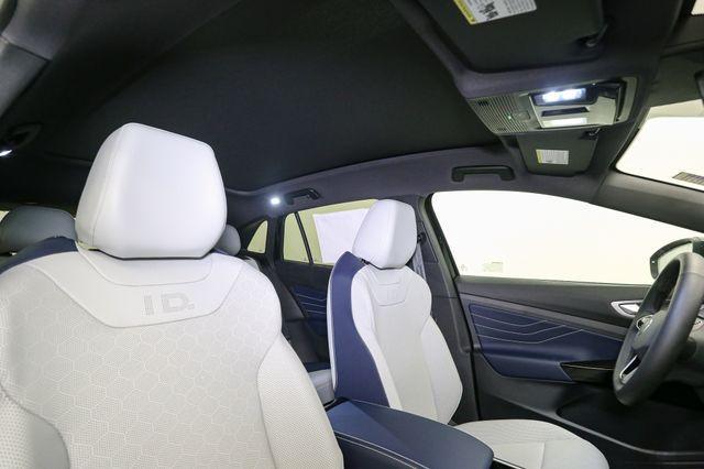 new 2025 Volkswagen ID.4 car, priced at $51,261