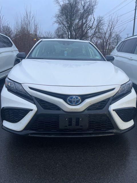 used 2022 Toyota Camry Hybrid car, priced at $27,432