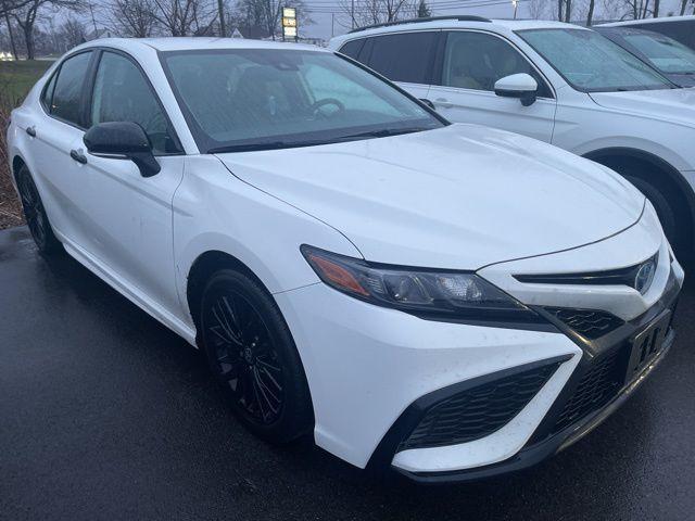 used 2022 Toyota Camry Hybrid car, priced at $27,432