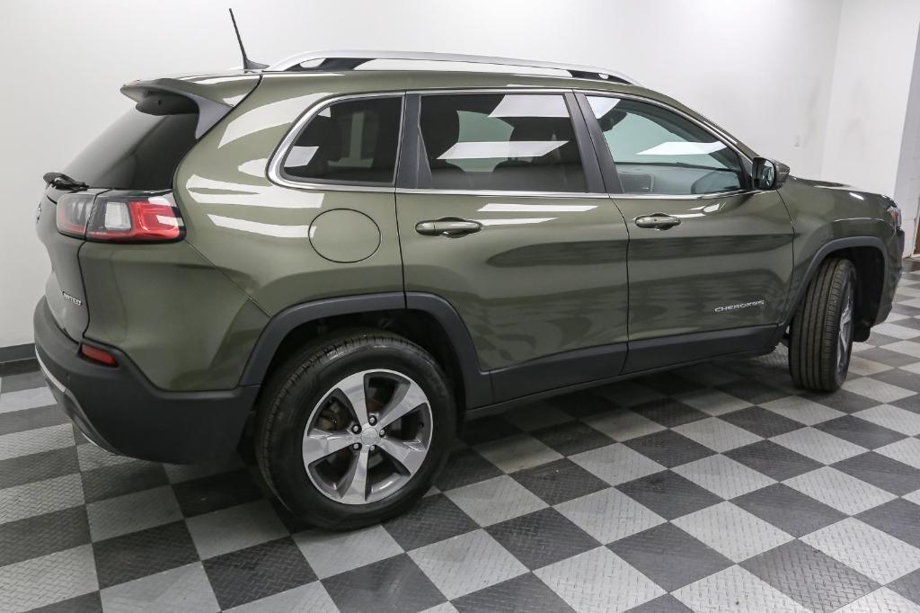 used 2019 Jeep Cherokee car, priced at $19,997