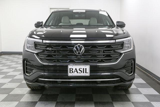 new 2024 Volkswagen Atlas Cross Sport car, priced at $45,999