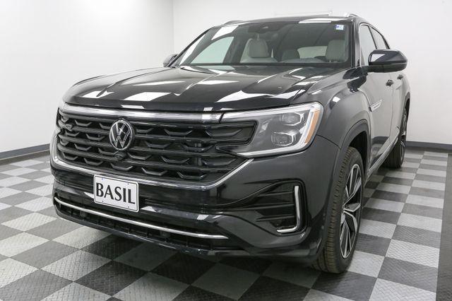 new 2024 Volkswagen Atlas Cross Sport car, priced at $45,999