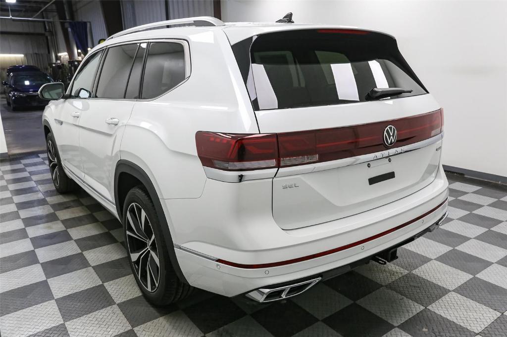 new 2026 Volkswagen Atlas car, priced at $54,951