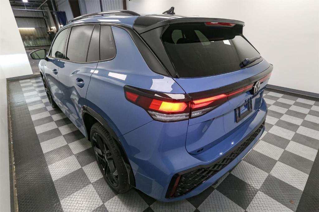 new 2025 Volkswagen Tiguan car, priced at $37,379