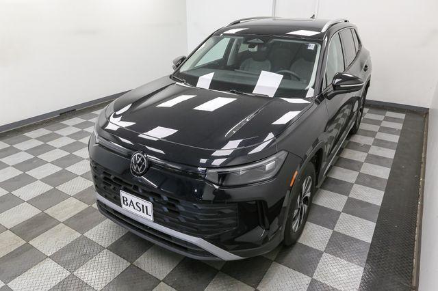 new 2025 Volkswagen Tiguan car, priced at $30,551