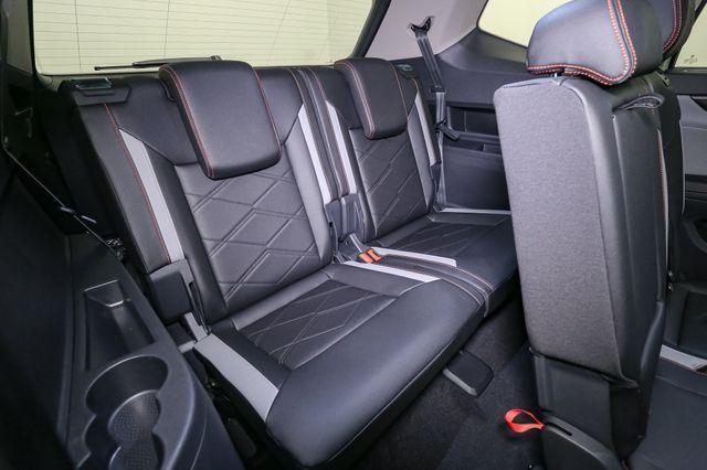 new 2025 Volkswagen Atlas car, priced at $43,808