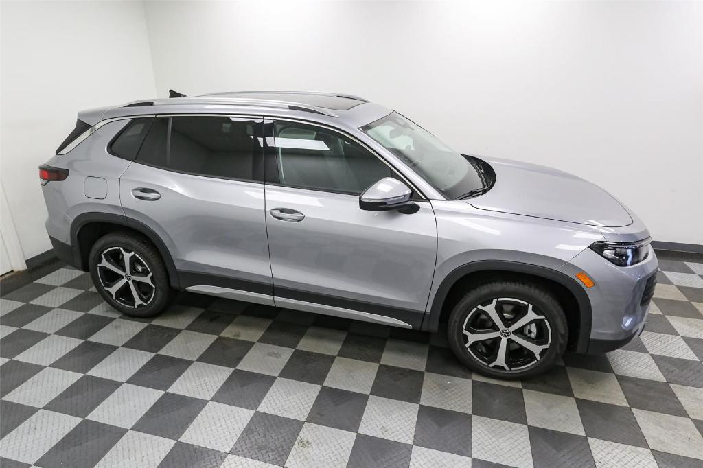 new 2026 Volkswagen Tiguan car, priced at $36,948