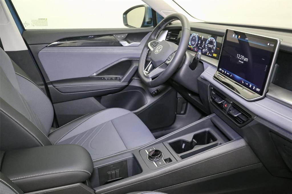 new 2026 Volkswagen Tiguan car, priced at $36,948