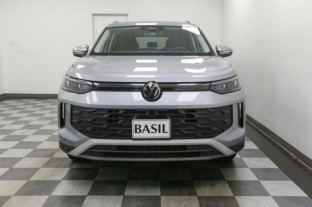 new 2025 Volkswagen Tiguan car, priced at $31,322