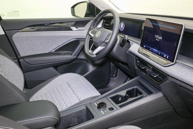new 2025 Volkswagen Tiguan car, priced at $31,322