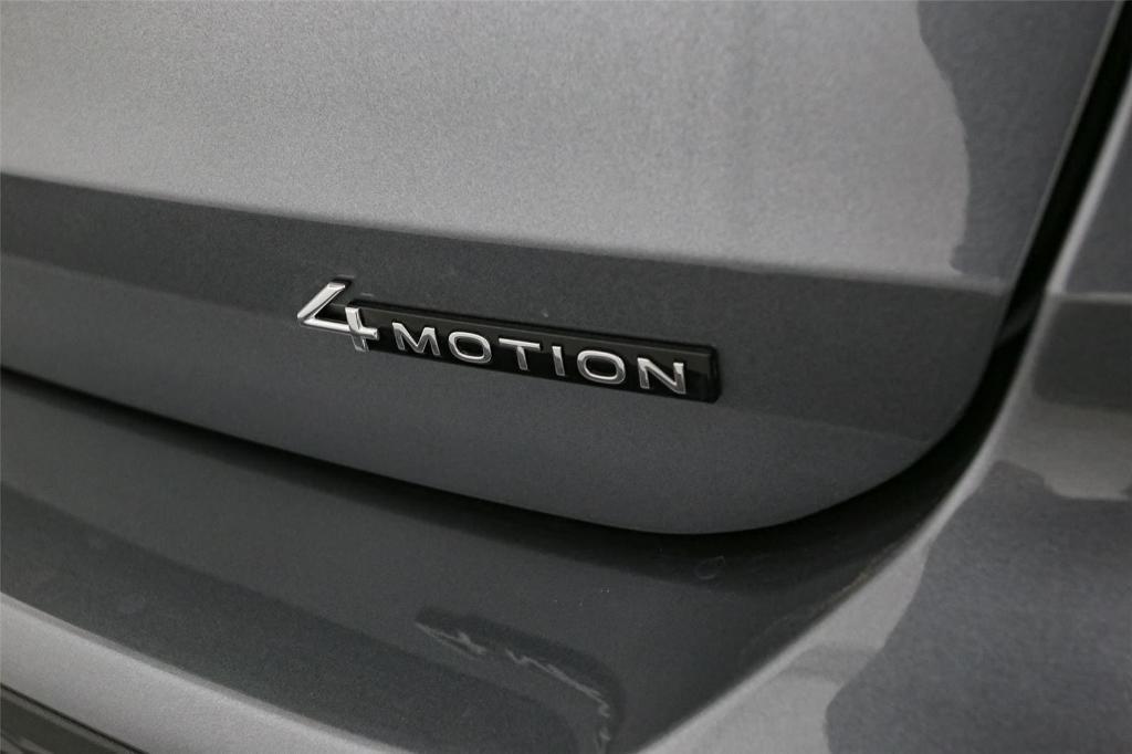 new 2025 Volkswagen Taos car, priced at $26,999