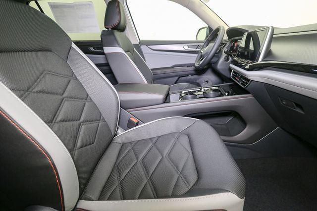 new 2025 Volkswagen Atlas car, priced at $44,880