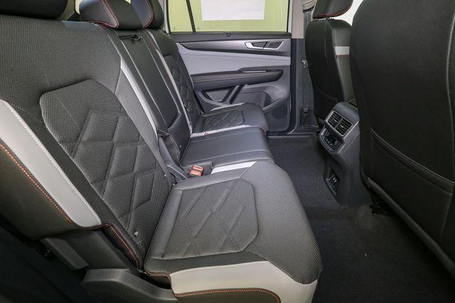 new 2025 Volkswagen Atlas car, priced at $44,880