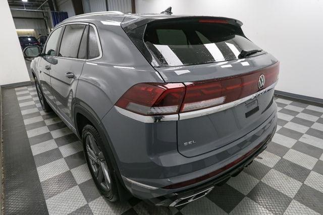 new 2024 Volkswagen Atlas Cross Sport car, priced at $46,579