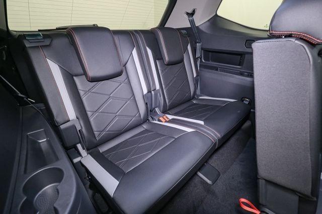 new 2025 Volkswagen Atlas car, priced at $43,808