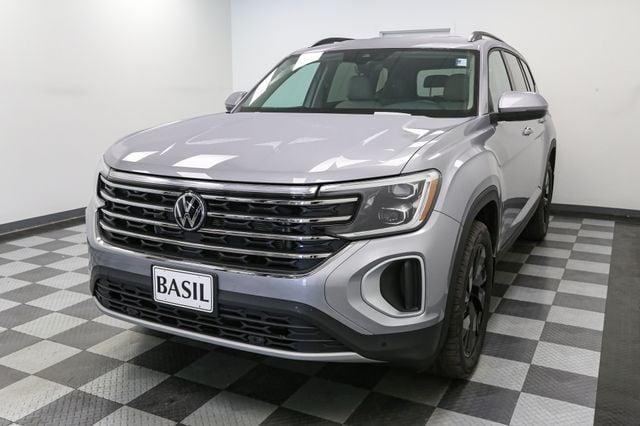 new 2024 Volkswagen Atlas car, priced at $41,095