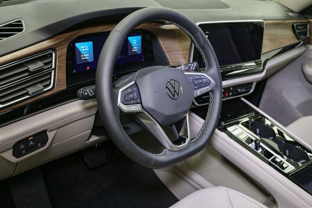 new 2024 Volkswagen Atlas car, priced at $41,095