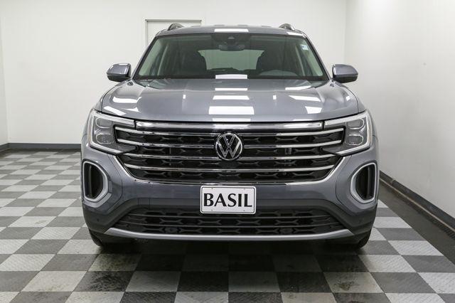 new 2024 Volkswagen Atlas car, priced at $41,548