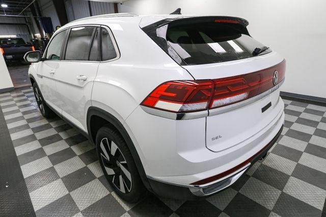 new 2025 Volkswagen Atlas Cross Sport car, priced at $47,089