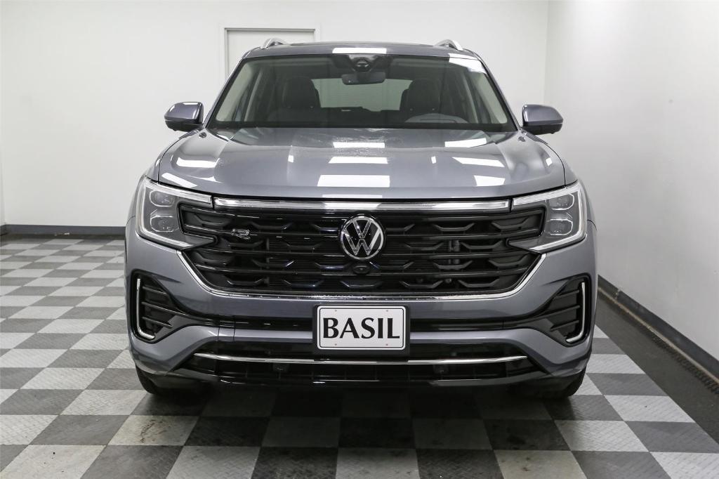 new 2025 Volkswagen Atlas car, priced at $50,520