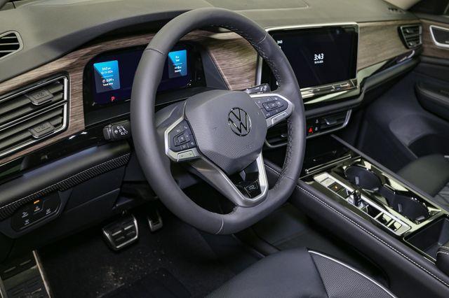 new 2025 Volkswagen Atlas car, priced at $52,206