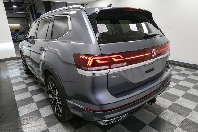 new 2025 Volkswagen Atlas car, priced at $53,078