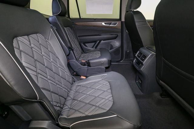 new 2025 Volkswagen Atlas car, priced at $50,520