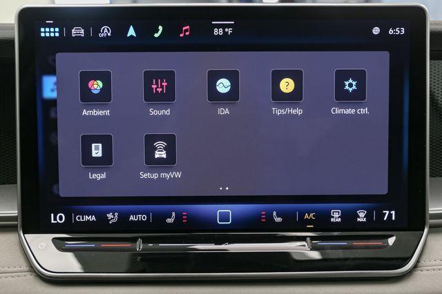 new 2025 Volkswagen Tiguan car, priced at $34,011