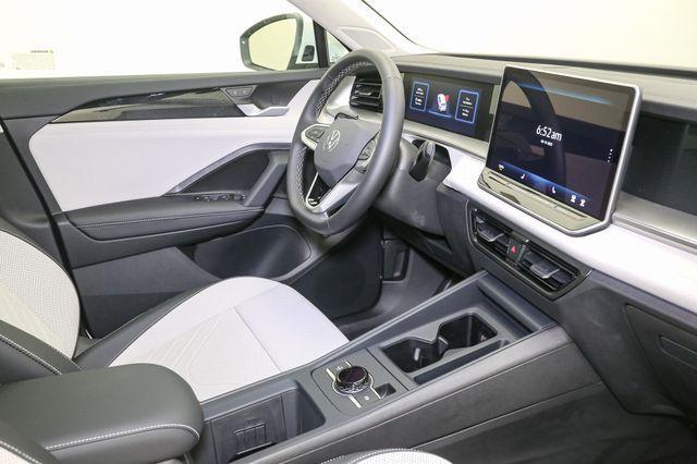 new 2025 Volkswagen Tiguan car, priced at $34,011