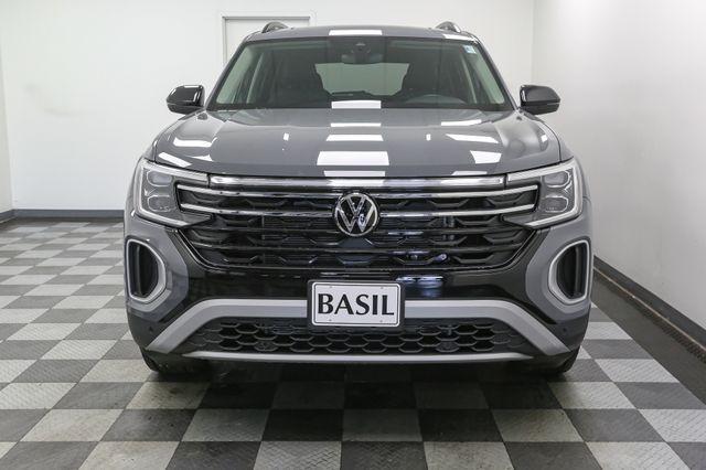new 2025 Volkswagen Atlas car, priced at $44,880