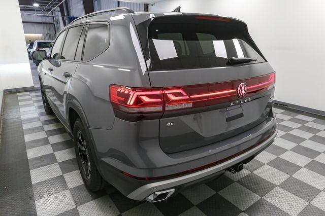 new 2025 Volkswagen Atlas car, priced at $44,880