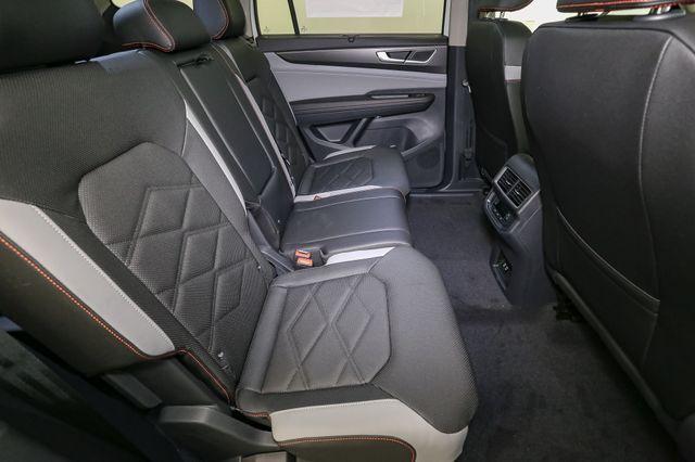 new 2025 Volkswagen Atlas car, priced at $44,880