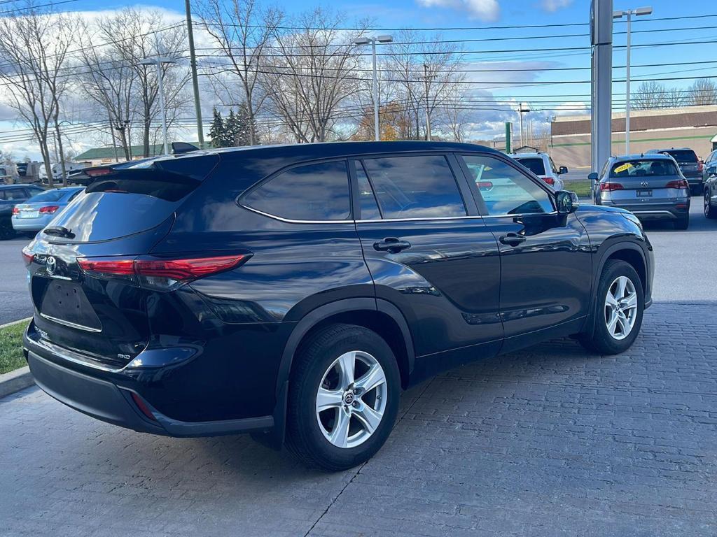 used 2023 Toyota Highlander car, priced at $36,885
