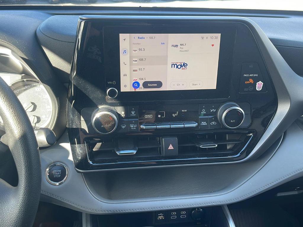 used 2023 Toyota Highlander car, priced at $36,885
