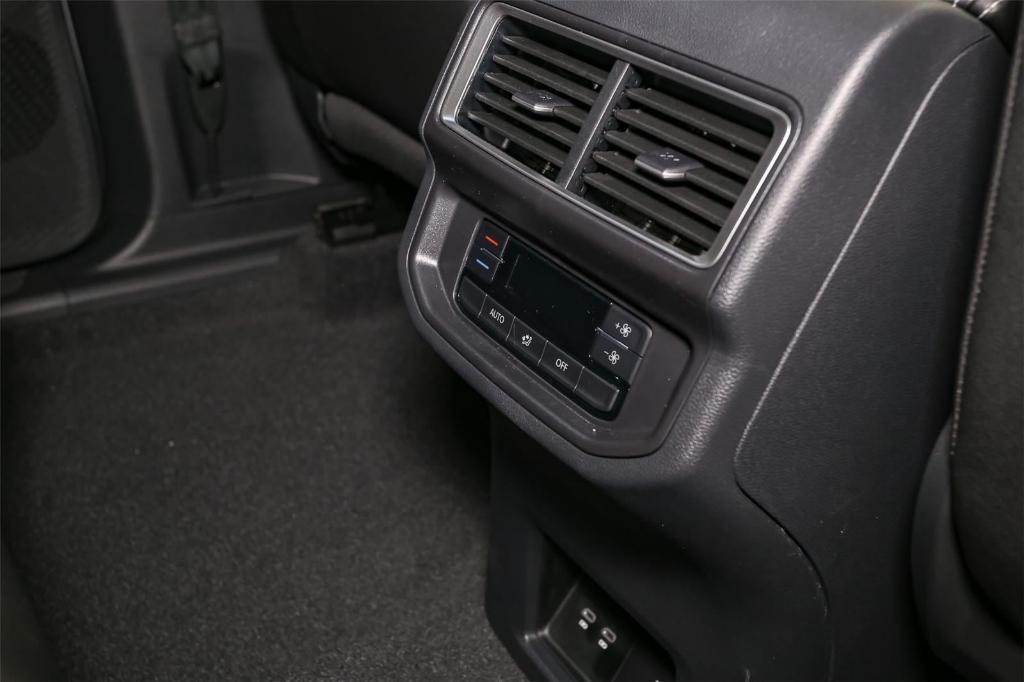 new 2026 Volkswagen Atlas car, priced at $46,539